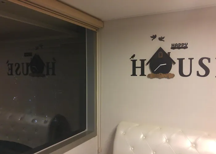 Dynamic Guest house *