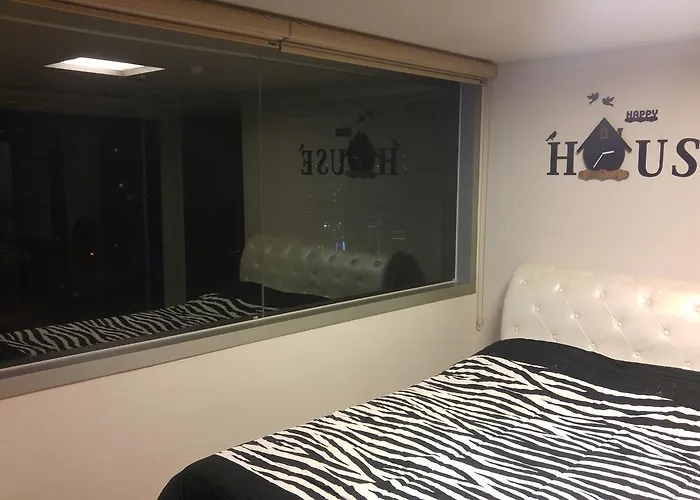 Dynamic Guest house *